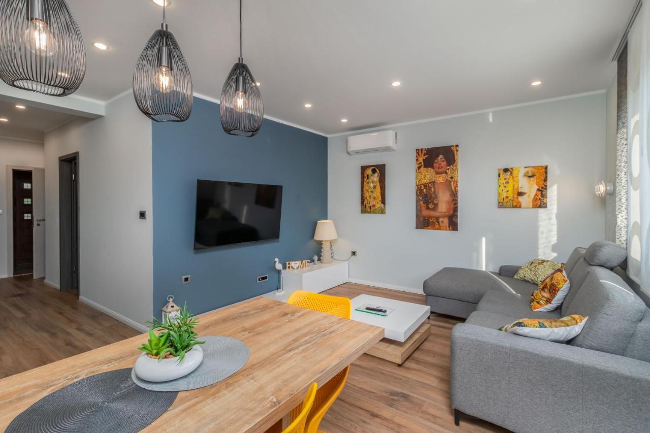 רייקה Adastra Apartments With Private Parking And Floor Heating מראה חיצוני תמונה
