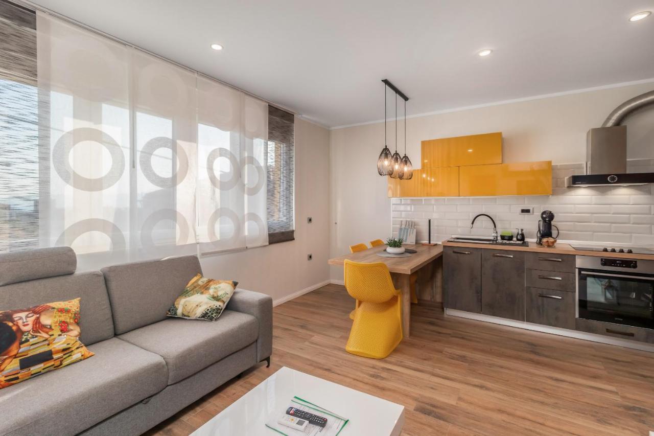 רייקה Adastra Apartments With Private Parking And Floor Heating מראה חיצוני תמונה